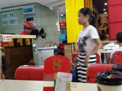-尊宝比萨(可园店)
