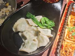 手工水饺-嘎嘎鸭脑壳(蜀汉路店)