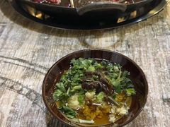 -渝嘴小老弟老火锅(华新村店)
