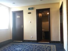 -爱舍海岸酒店(香港中路五四广场店)