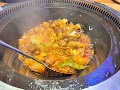-山河屯铁锅炖·非遗东北菜(南山店)