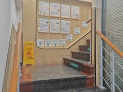 -瑞派天使宠物医院·神经外科·骨科·核磁CT(洛川中路店)