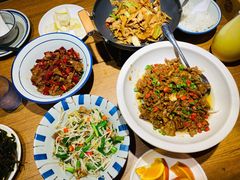 -俏湖兰·辣椒炒个肉(海沧店)