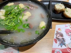 -小杨生煎(金山百联购物中心3楼店)