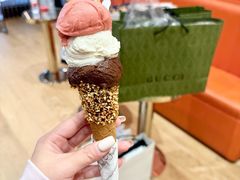 -VENCHI 闻绮(上海佛罗伦萨小镇店)