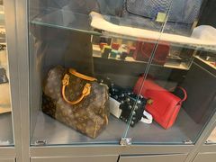 -用真奢侈品名表名包回收中心(朝阳万达店)