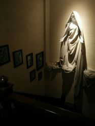 楼梯转角-新肤洗纹身