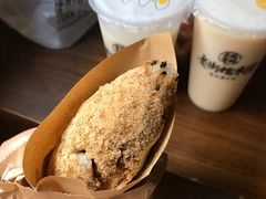 -正南齐北·老街糯米团(洪崖洞店)