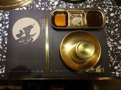 餐具摆设-黑牛の場烤肉(摩天活力城店)