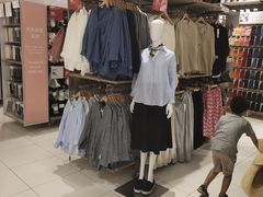 -优衣库(石家庄裕华万达广场店)