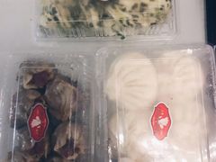 -白玉兰食品甜凤店(合生汇店)