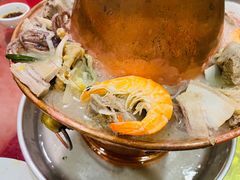 -鑫渔港海鲜本地菜·山海关浑锅(东戴河店)