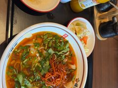 -顺溜·手工刀削面·黑金店(铜锣湾店)