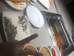 -海底捞火锅(银泰中心店)