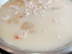 -老来福·非遗酸汤兔(凯旋路店)