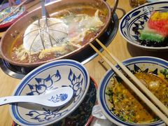-洱火云南酸菜牛肉火锅(石景山当代商城店)