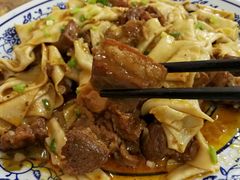 -壹阁胡羊焖饼(特色小吃街店)