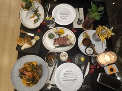 -Mark&Mars Restaurant