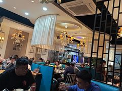 -粥王府 老广传家菜(东关街店)