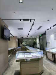 -威德钻石-克拉钻大本营(南京东路店)