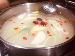 牛龙骨高汤锅底-许府牛火锅(信义坊总店)