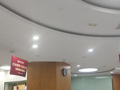 -雅悦齿科(顾村公园店)