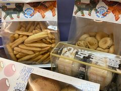 彩虹蛋爆浆麻薯-墨茉点心局(国金街店)