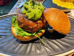 -Let'sBURGERplus·非常创意汉堡(三里屯店)