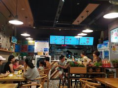 大堂-车沾巷·重庆老味豌杂面