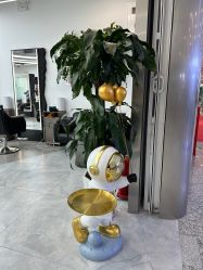 -ON STAR SALON