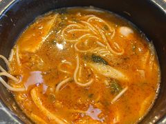 周三番茄罐罐米线-大鼓米线(杭州国大城市广场店)