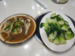 -鑫悦楼煎蟹·16年海鲜大排档