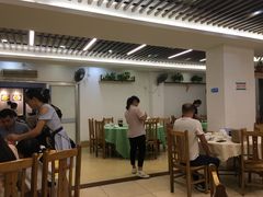 大堂-巫记鸡饭店