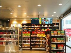 -壳牌华苑加油站