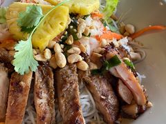 -大头虾越式风味餐厅(光明广场店)