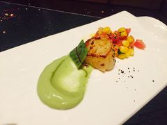 -恰餐厅及酒吧 CHAR Bar & Grill (北京丽都皇冠假日店)