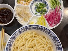 -老北京炸酱面大王.铜锅涮肉(朝阳门店)