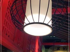 -新哥老官·畅吃123·美蛙世界(苏宁广场店)