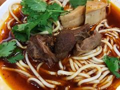 红烧牛肉面-华兴街自力面店