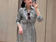 -Max Mara(王府井奥莱·香江小镇店)