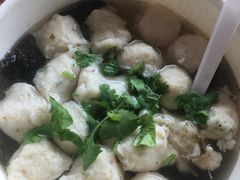 -手劲鱼丸馄饨铺(哈一百店)