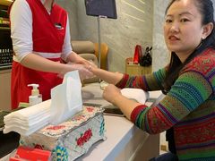 -海底捞火锅(凯德广场店)