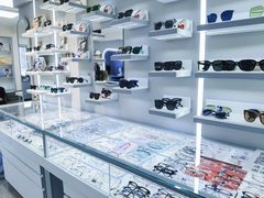 -潘多拉眼镜·蔡司依视路明月(潘家园店)