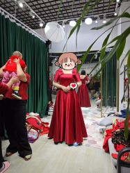-NaNa婚纱礼服馆