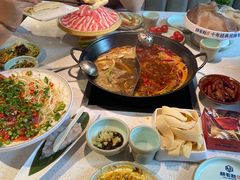 -超级鲜•胡毛肚火锅(扬帆店)