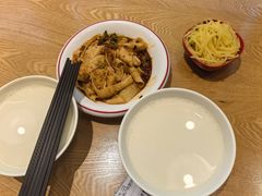 -三好食堂(煎饺·馄饨·肉饼米线·盛世广场店)