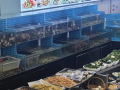 -鑫渔港海鲜本地菜·山海关浑锅(东戴河店)