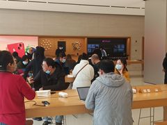 -Apple零售店(玄武湖店)