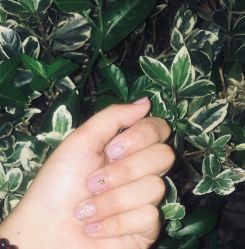 -Easy Lady美甲美睫半永久纹绣工作室