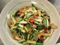 -蔼若春.传承三十年云南菜(金碧公园店)